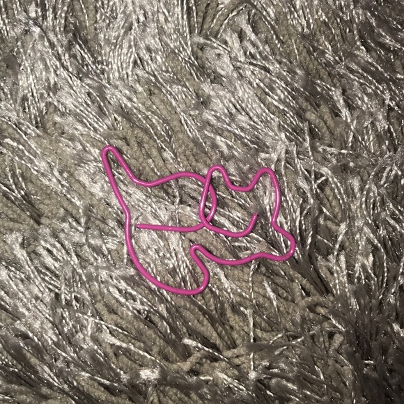 Pink Simba Paperclip - Picture 1 of 1